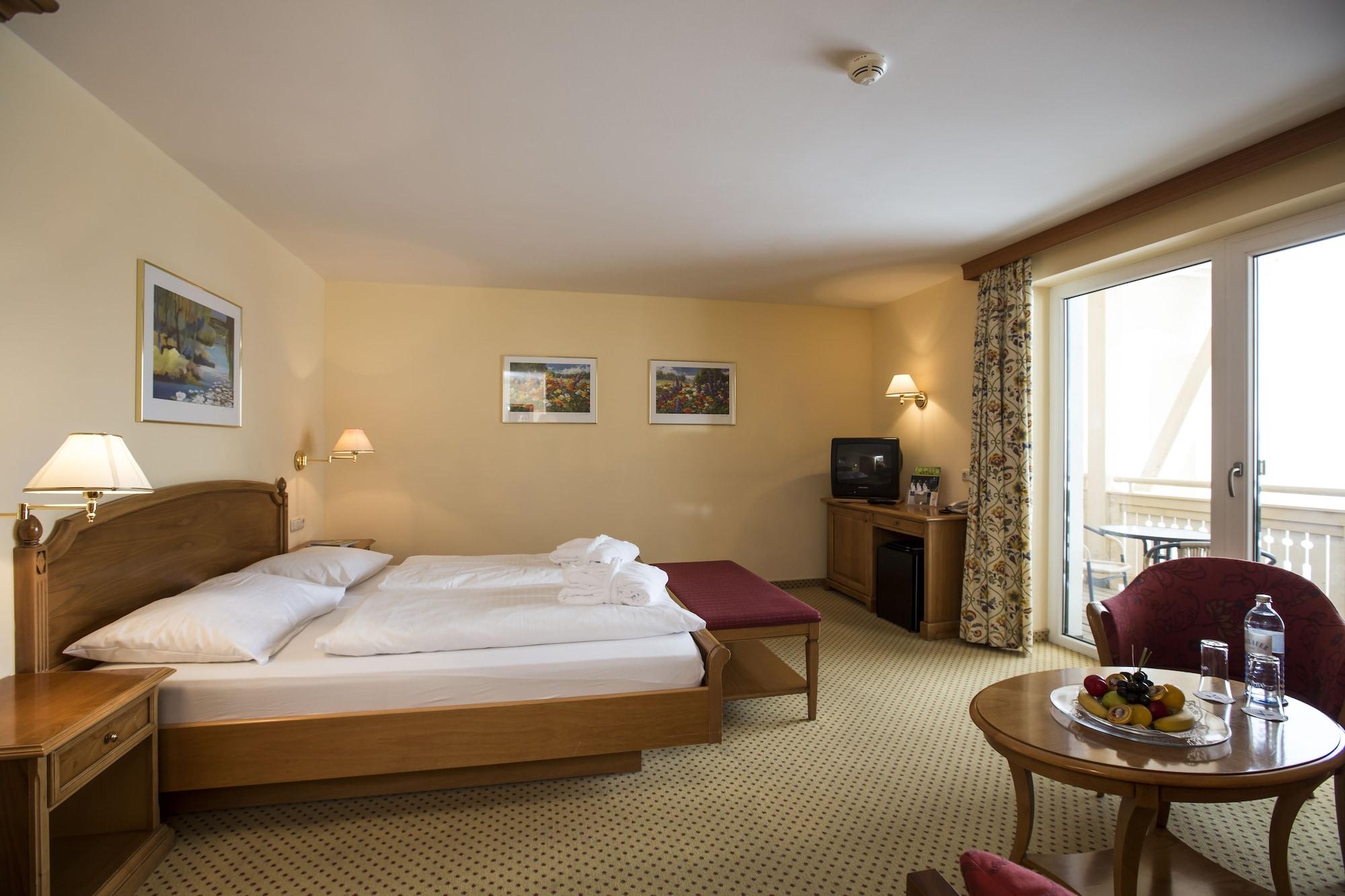 Falkensteiner Aktiv & Familienhotel Cristallo Superior 卡奇山口 外观 照片