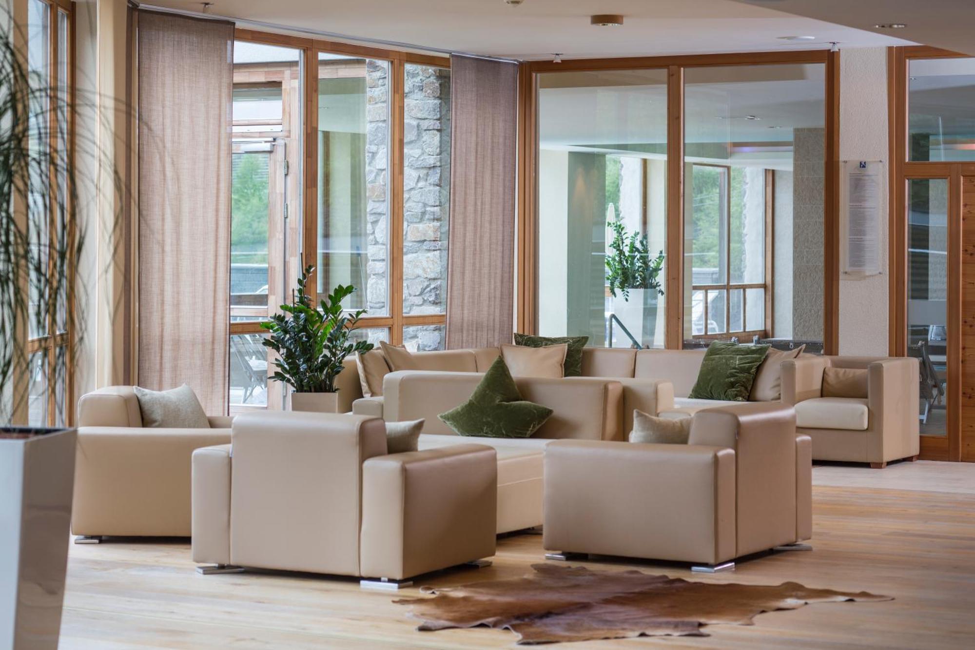 Falkensteiner Aktiv & Familienhotel Cristallo Superior 卡奇山口 外观 照片