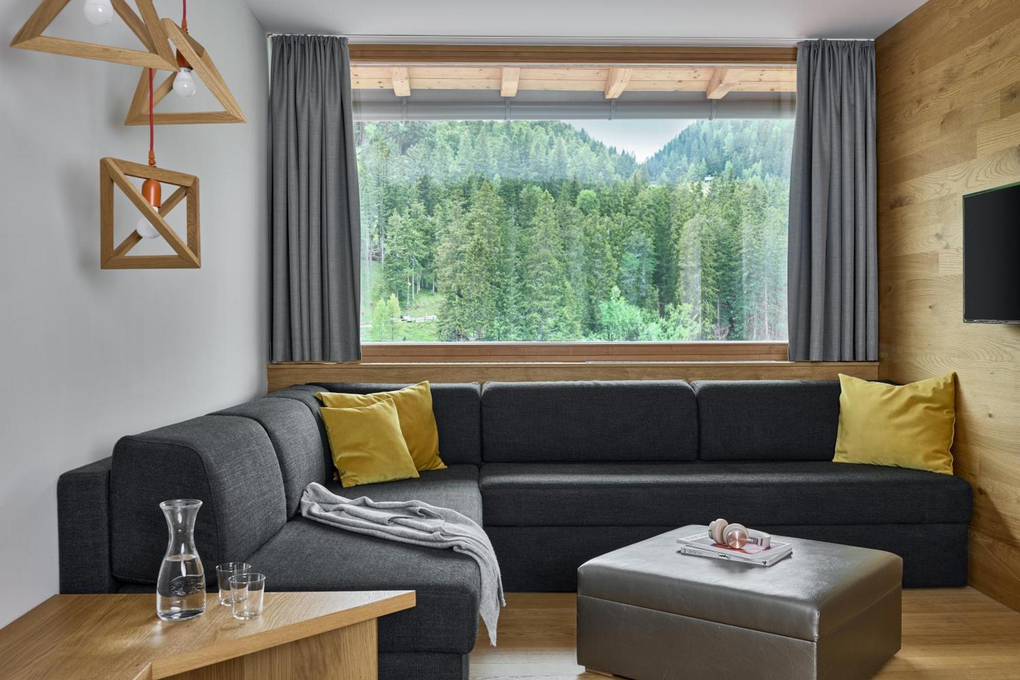 Falkensteiner Aktiv & Familienhotel Cristallo Superior 卡奇山口 外观 照片